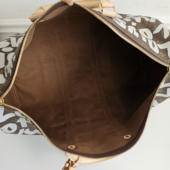 Louis Vuitton Graffiti Limited Edition Keepall 50 - Picture 10 of 12